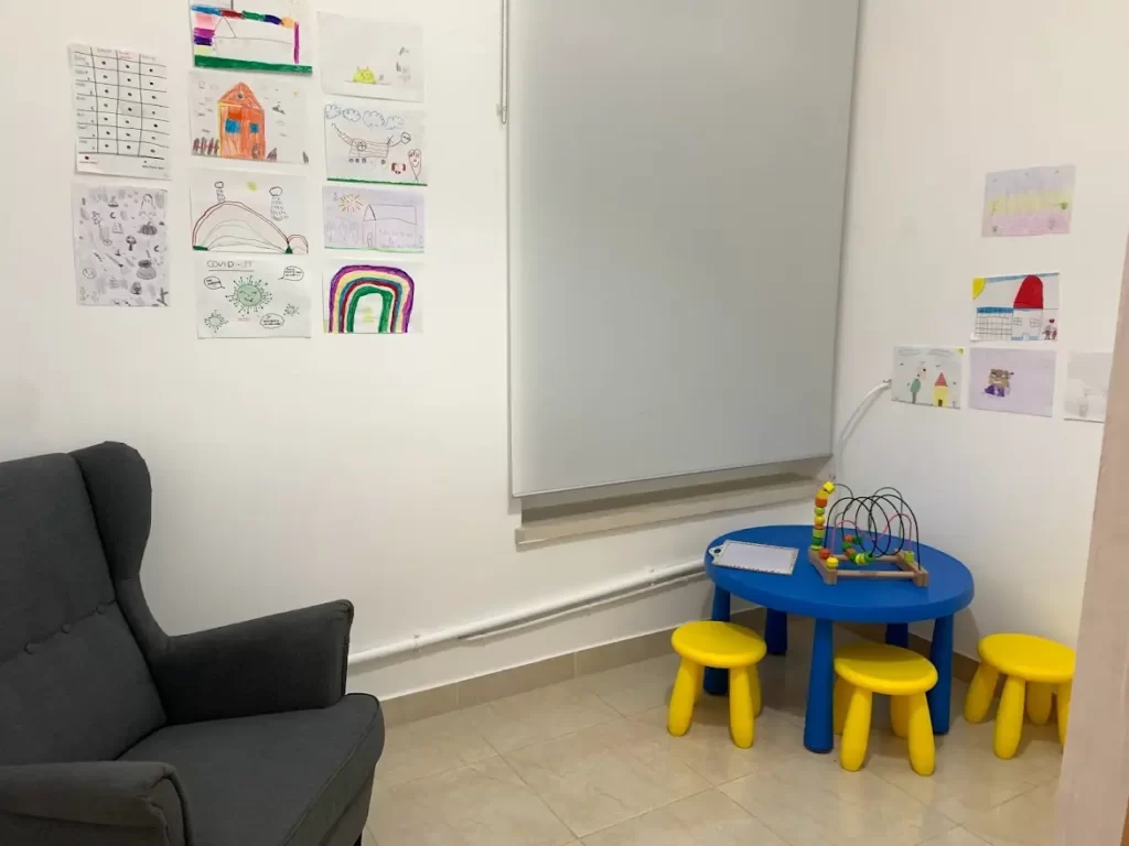 Sala criancas clinica santa susana